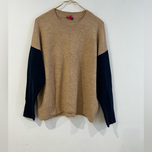 VINCE CAMUTO Two-tone crew neck sweater size S - Picture 1 of 7
